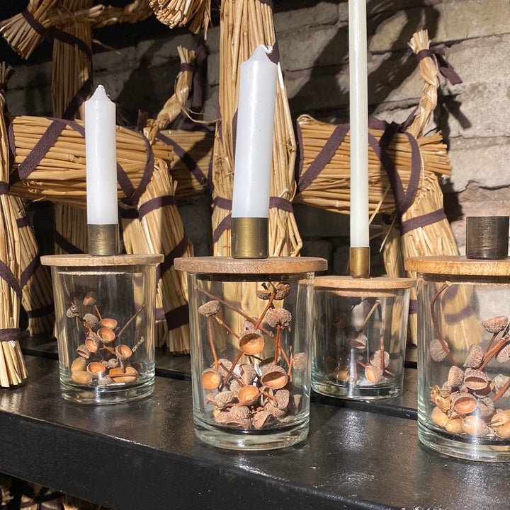 Stage glass for prayer lights with wooden lid